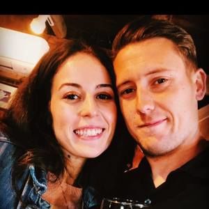 Meet your Posher, Stuart